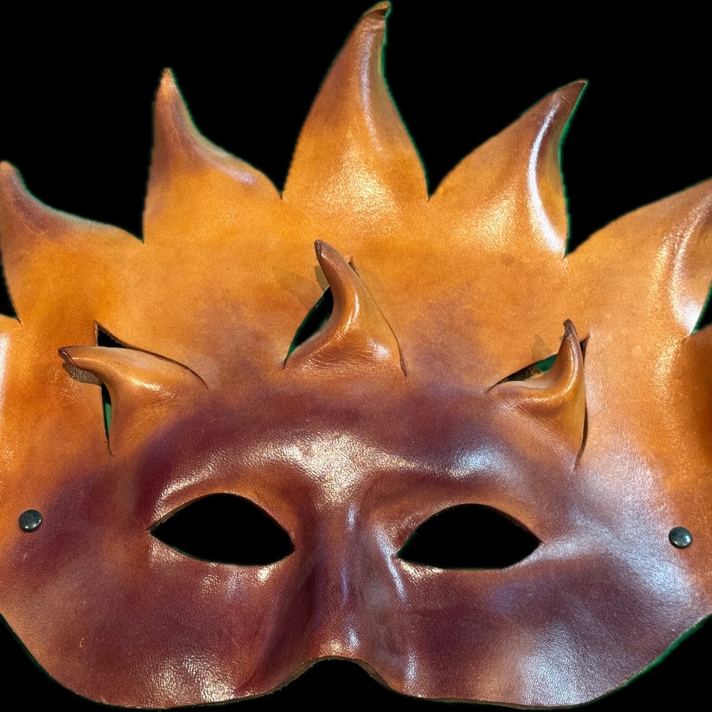 Elegant Handmade Venetian Masquerade Mask – Cueros Venezia Italy